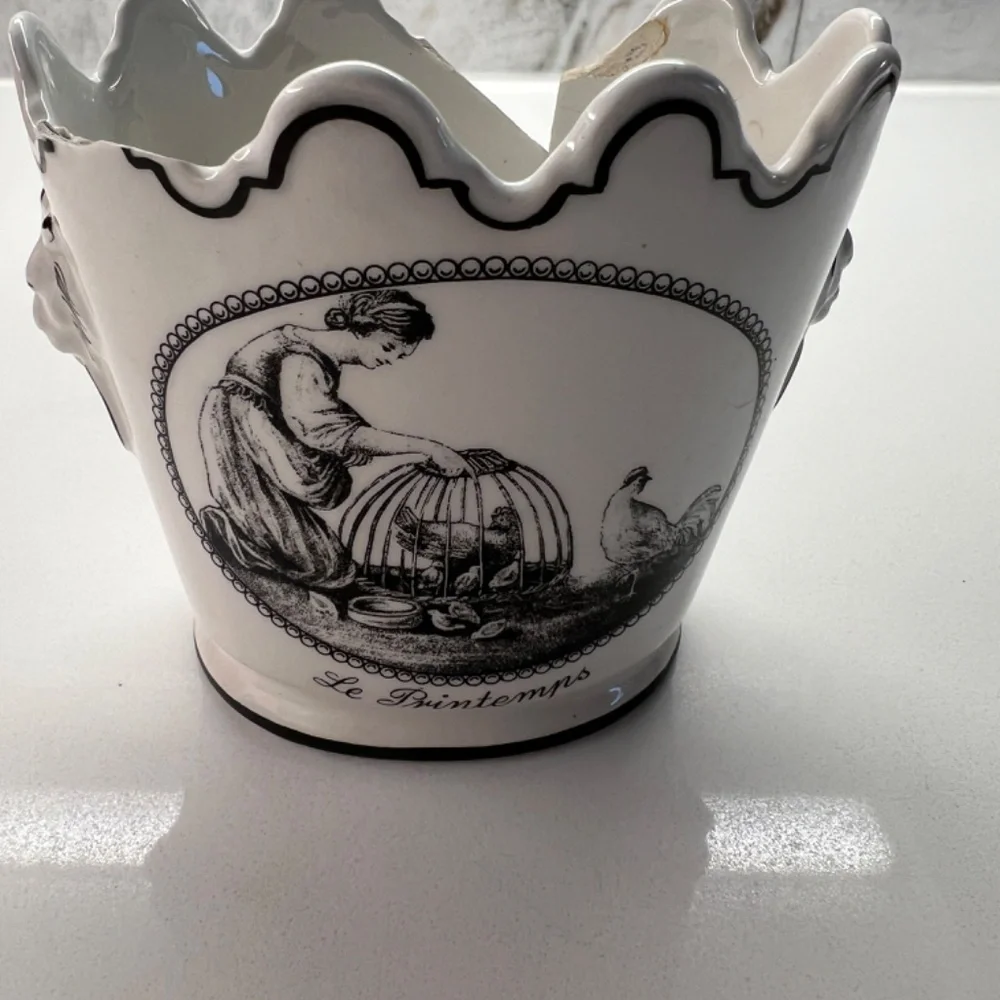 Vintage Italian Ceramic Cachepot Bowl Ancient Black Transferware Small Planter